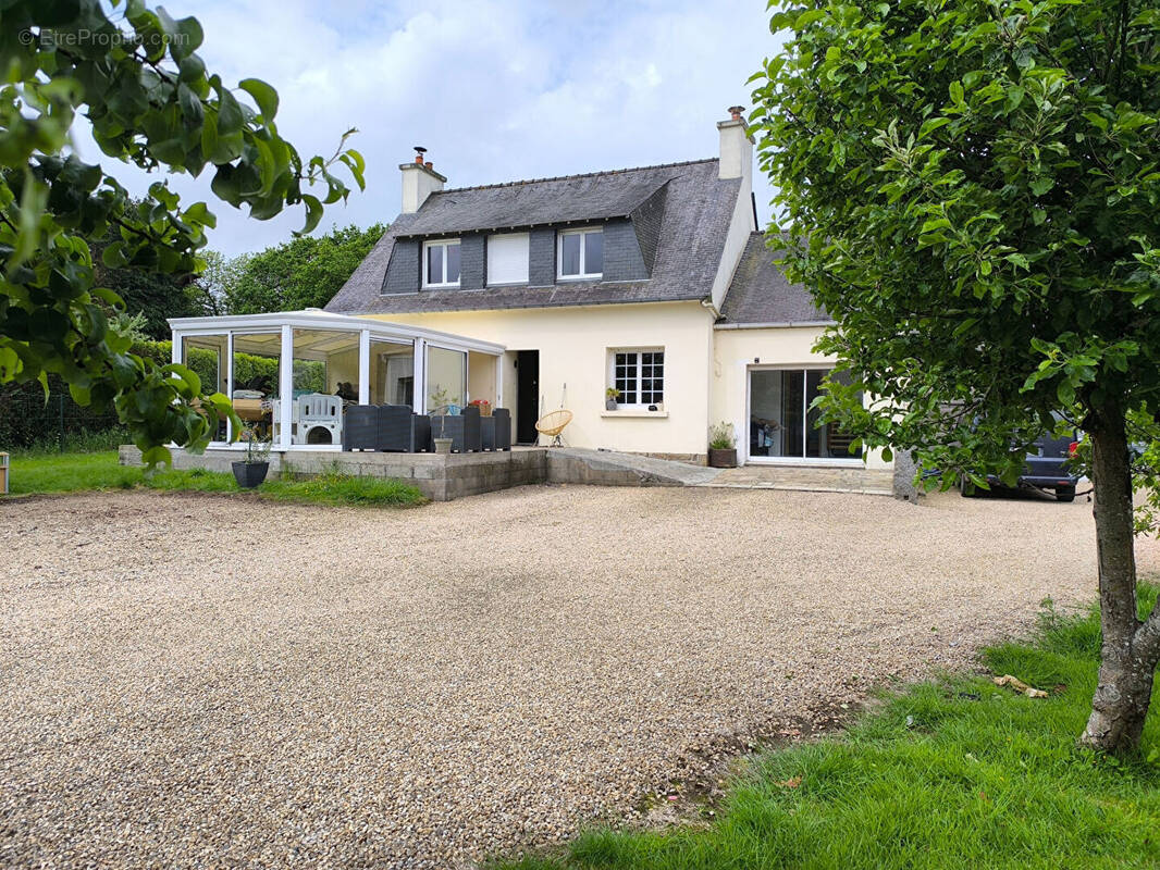 Maison à PLUFUR