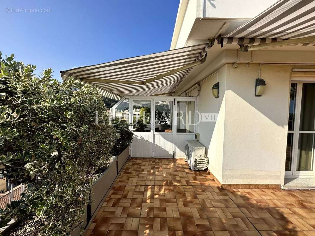 Appartement à MENTON