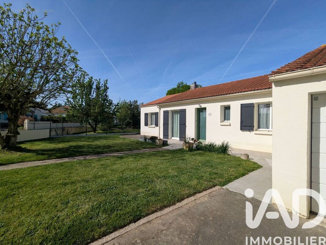 Photo 1 - Maison à HAUTE-GOULAINE