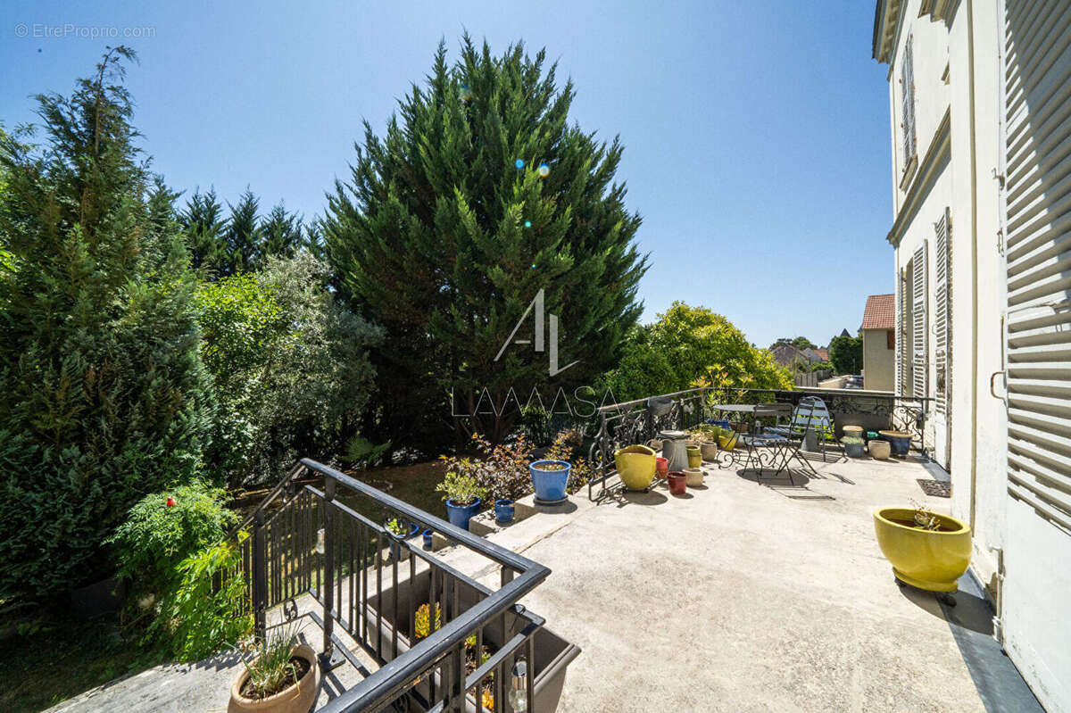 Appartement à DAMPMART