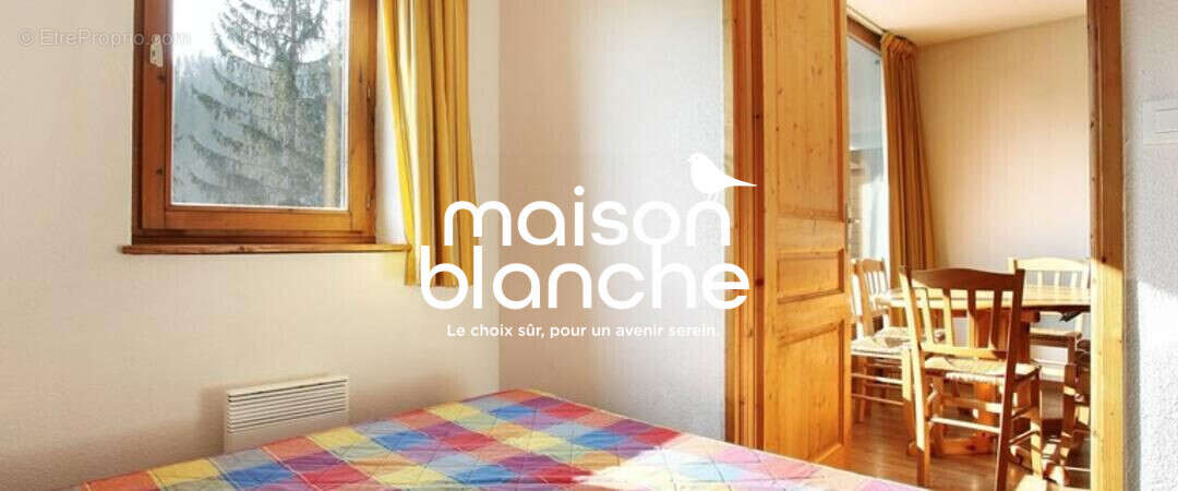 Appartement à MORILLON