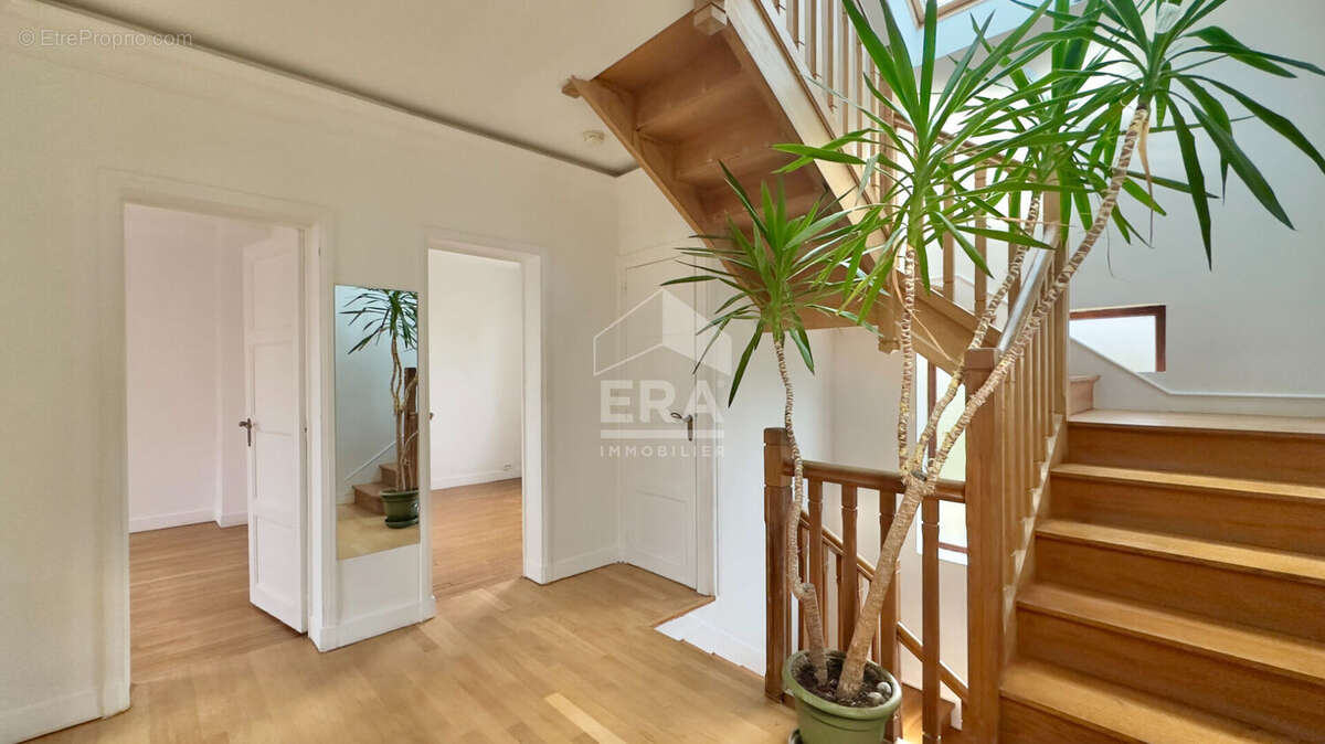 Maison à ATHIS-MONS