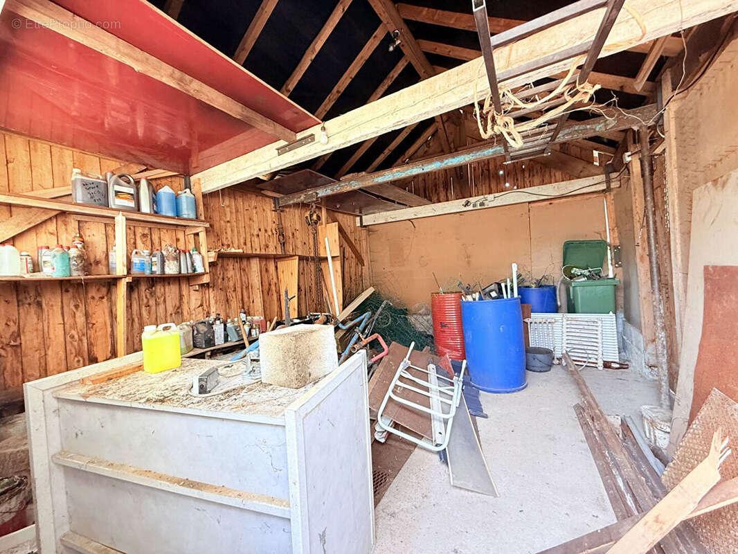 Maison  5 pièce(s)  127 m2 sur un terrains de  27 ares - photo 14