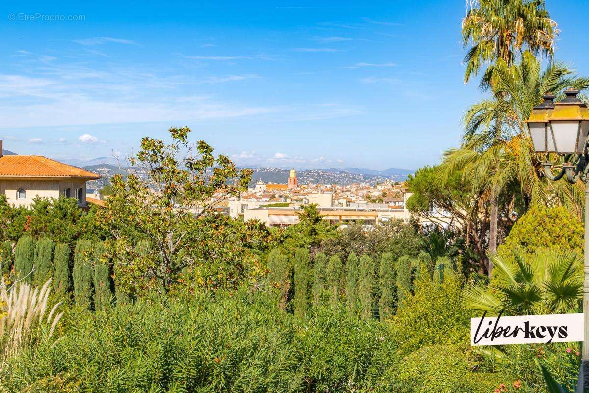 Appartement à SAINT-TROPEZ