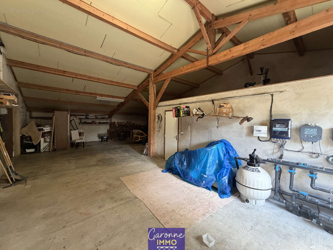 Maison de caractère sur 2.3 hectares - photo 15