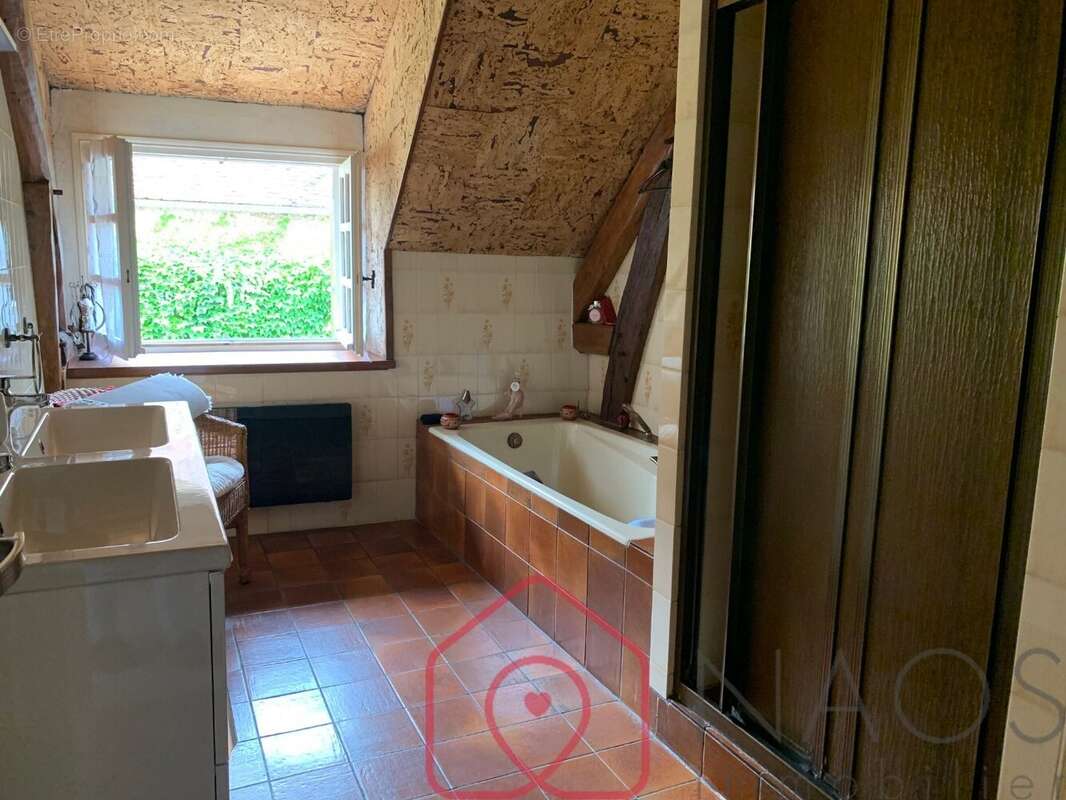 Maison 190 m² à Puiseaux  - photo 9