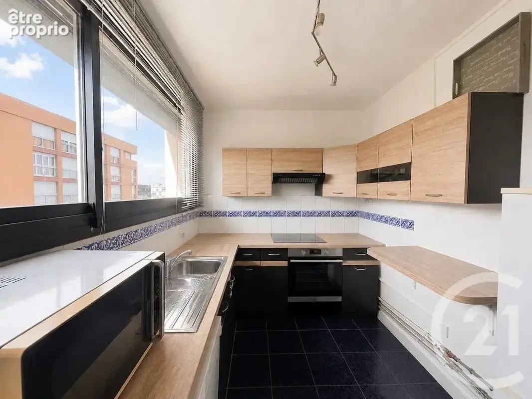 Appartement 77 m² à Colomiers  - photo 2