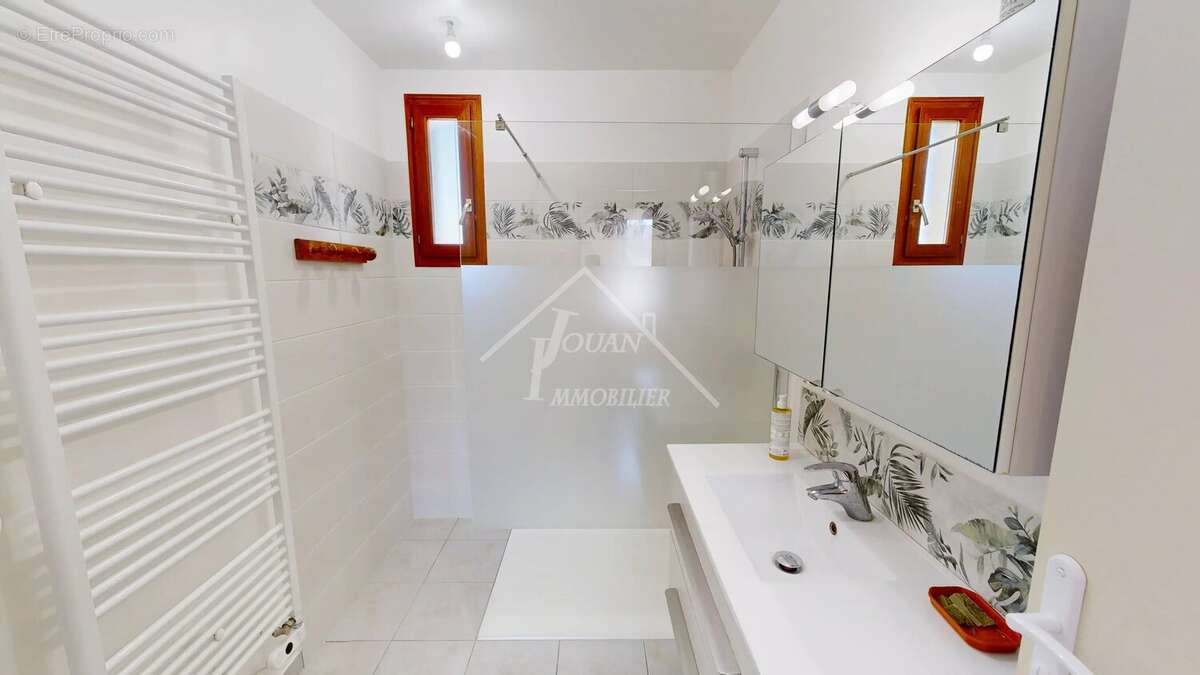 Pavillon de plain-pied sur sous-sol avec 1 300 m² de terrain à Bourbon-l'Archambault - photo 14