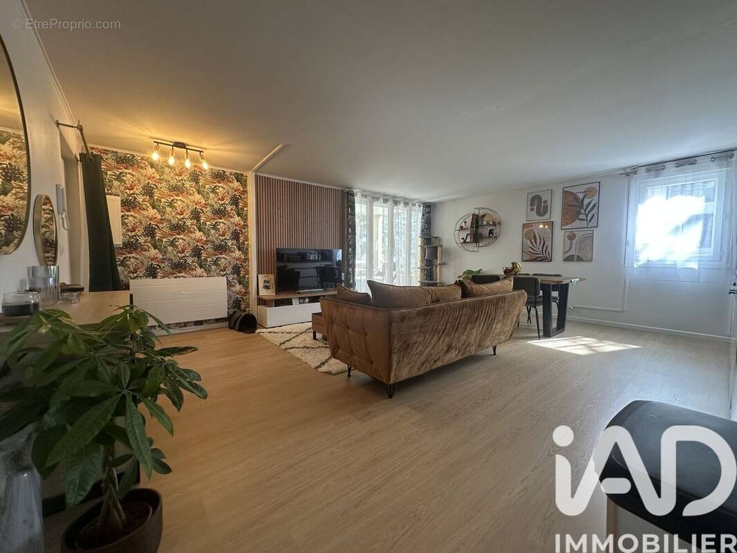Photo 1 - Appartement à GUYANCOURT
