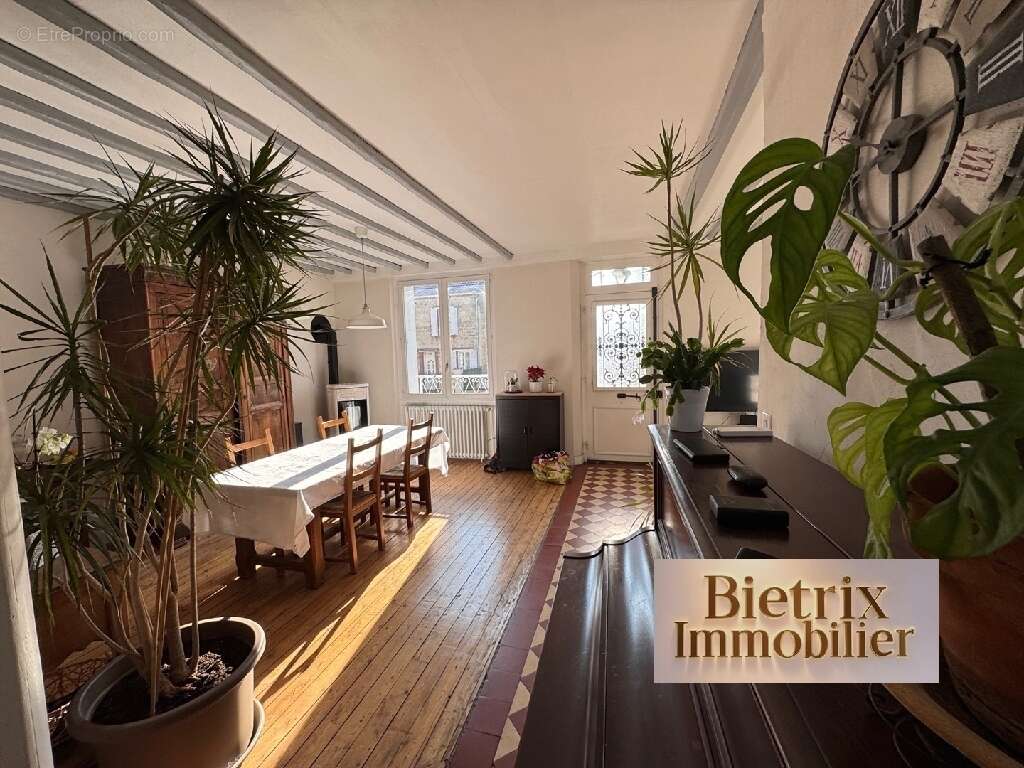 Maison à L'ISLE-ADAM