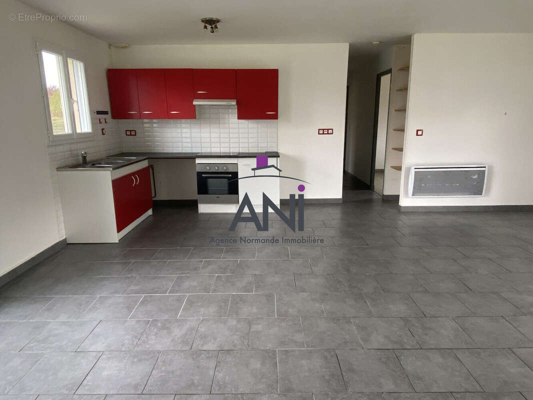 Maison à AUZOUVILLE-SUR-SAANE