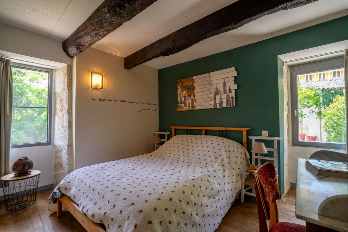 Maison à BAGAT-EN-QUERCY