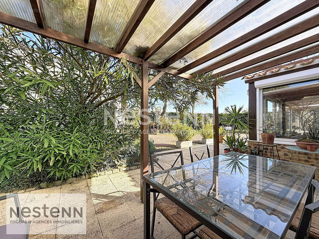 Maison à SAINT-URBAIN