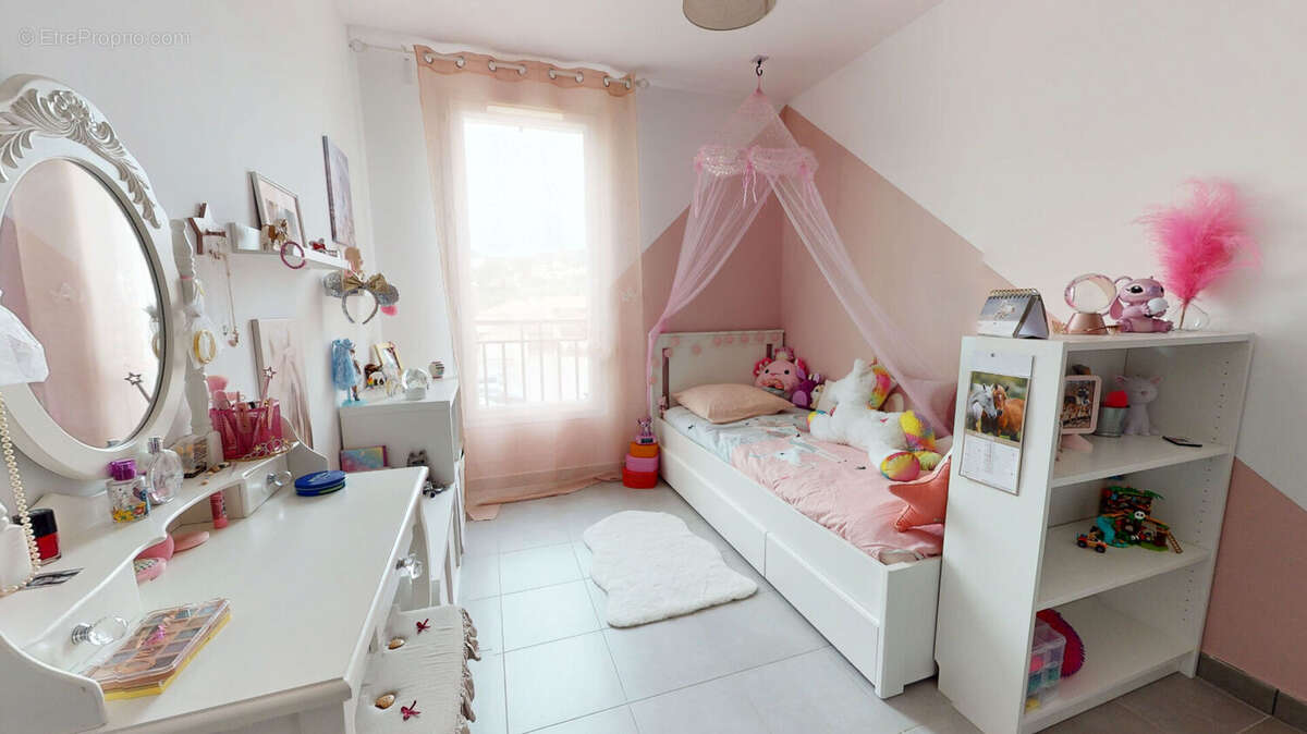 Appartement à PLAN-DE-CUQUES