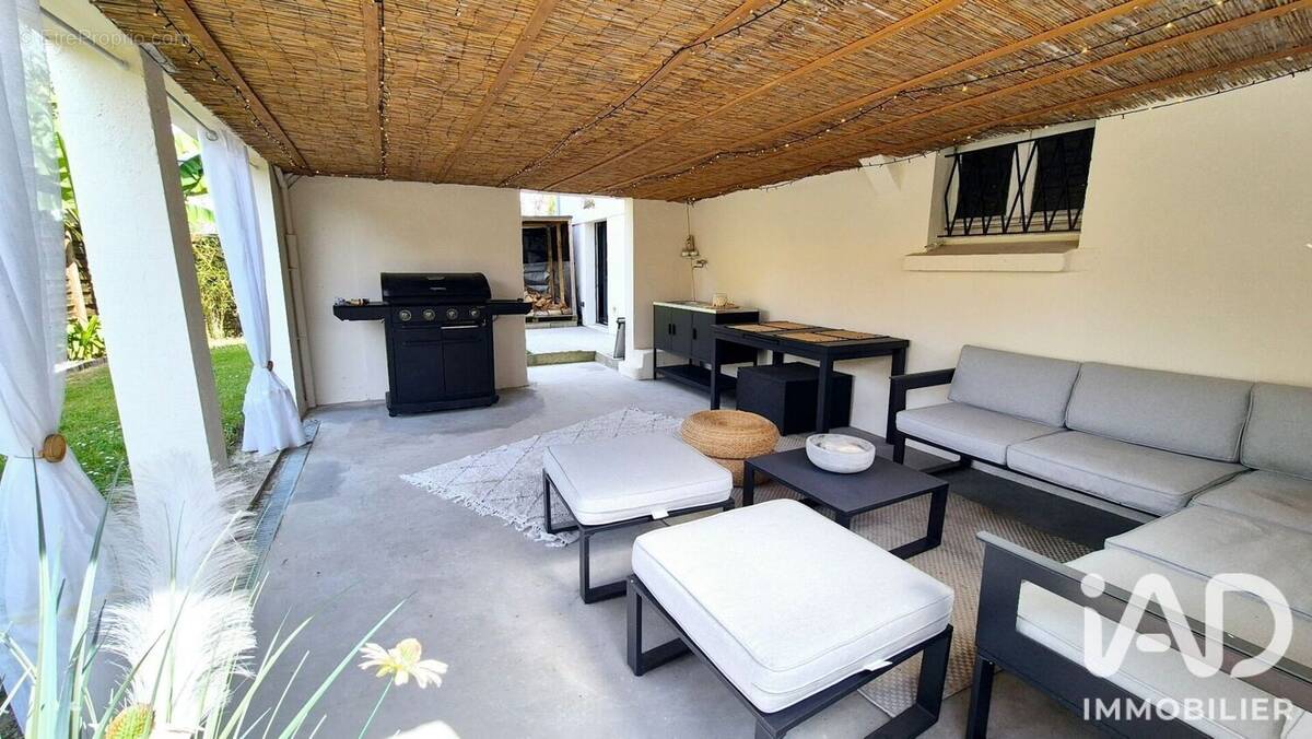 Photo 1 - Maison à BOUGUENAIS