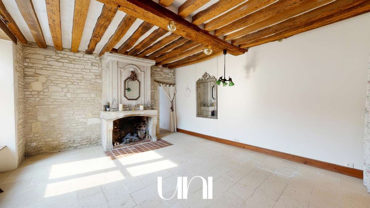 Appartement 5 pièces de 108 m2 avec terrasse - Caen centre - photo 2