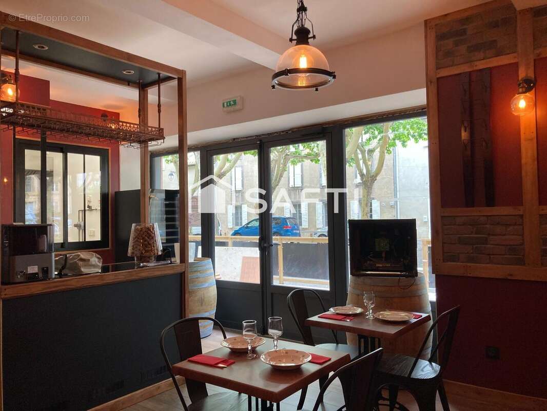 Photo 6 - Commerce à AZILLE