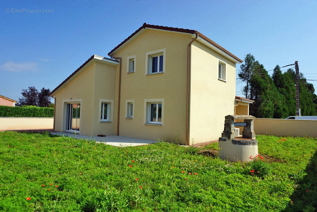 Maison à PARAY-LE-MONIAL