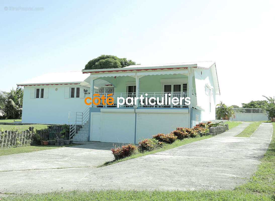 Maison à SAINTE-ANNE
