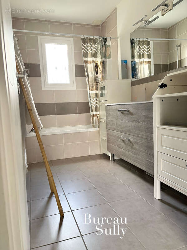 Maison à MONTMERLE-SUR-SAONE