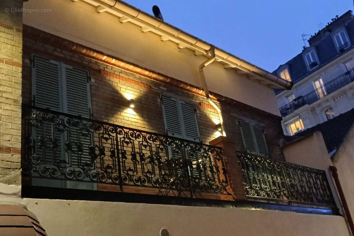 Maison à PARIS-14E