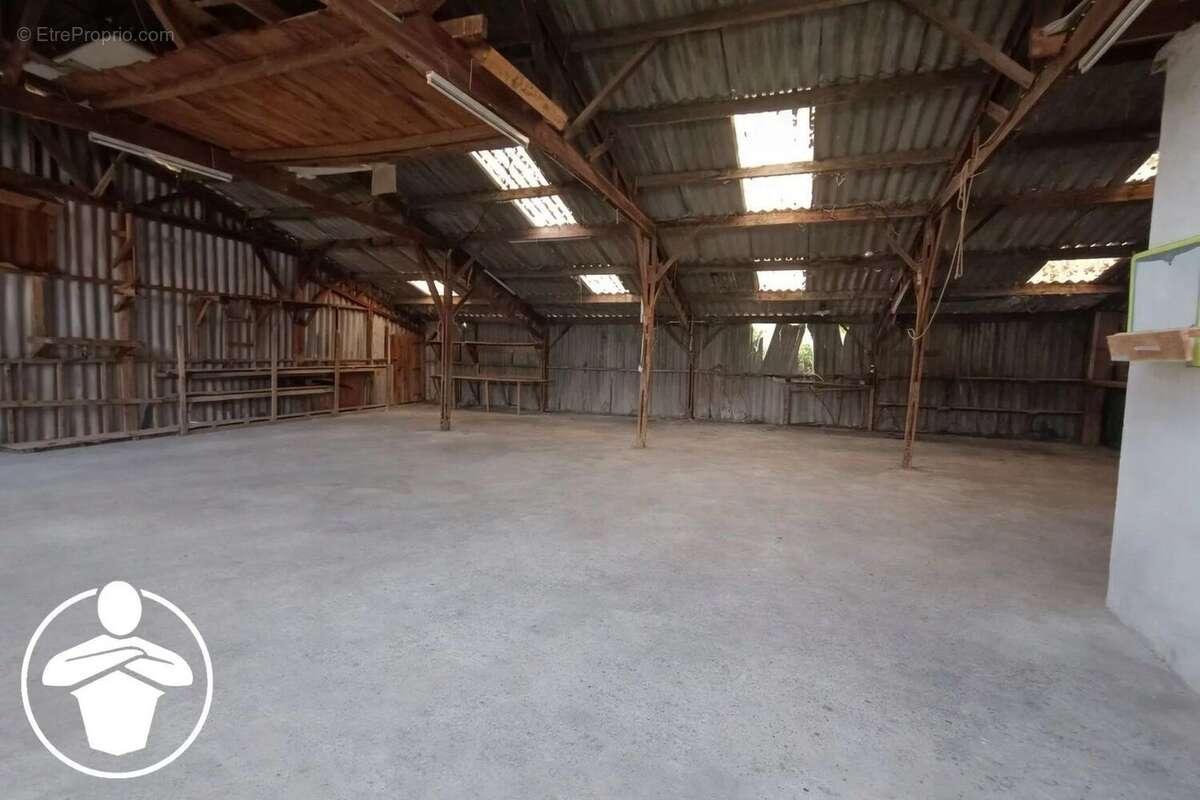 Commerce à VILLENEUVE-SUR-LOT