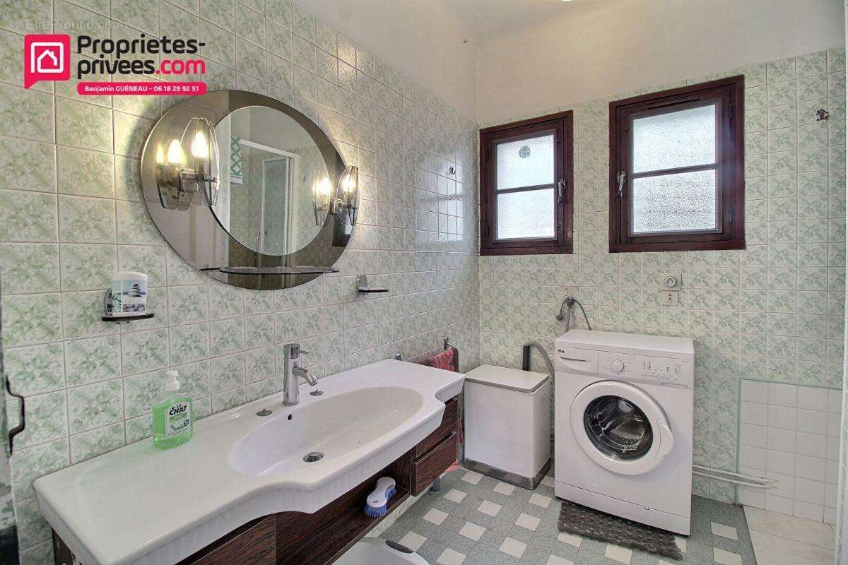 Appartement à AIX-LES-BAINS