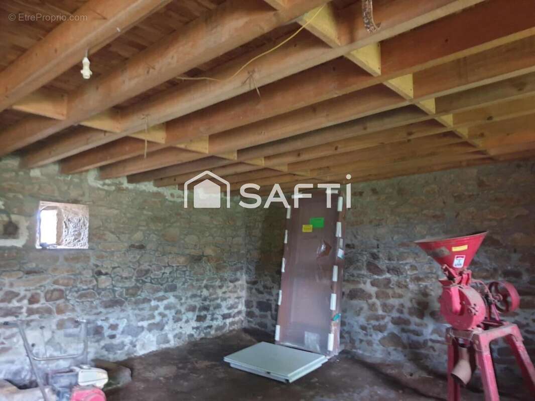 Photo 2 - Maison à VILDE-GUINGALAN