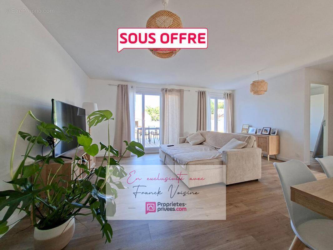 A VENDRE en Exclusivité aux Châtelliers Châteaumur, Sèvremont, maison de 68 m2 avec 1 chambre et 1 bureau sur une parcelle de 34 - photo 1