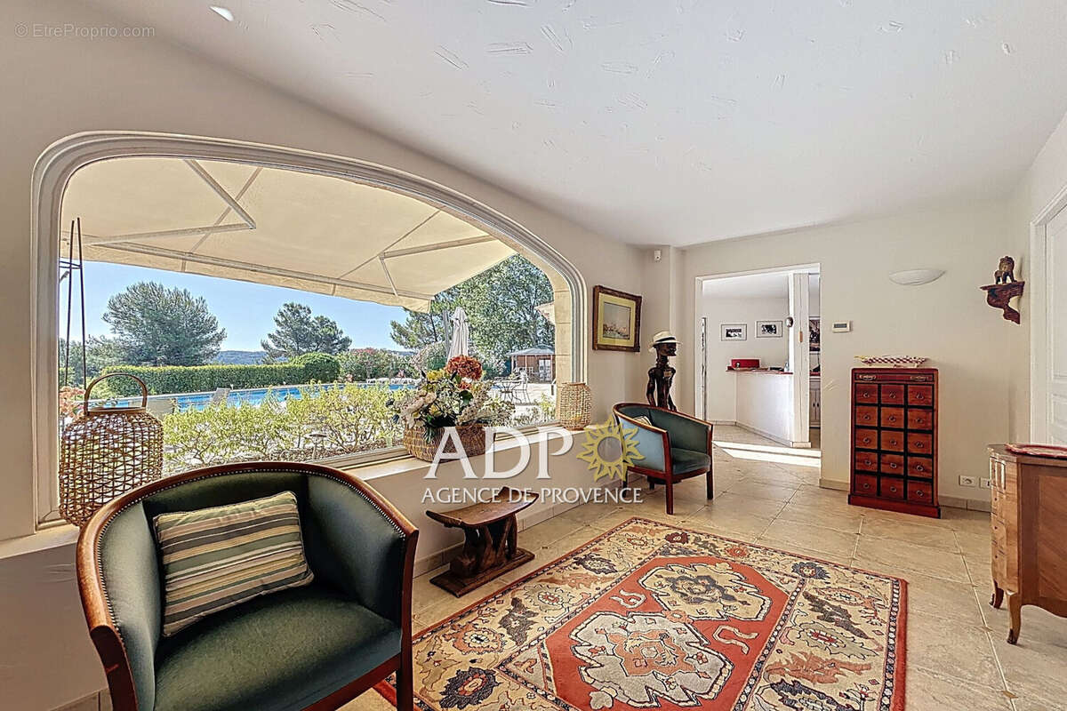 Maison à MOUANS-SARTOUX