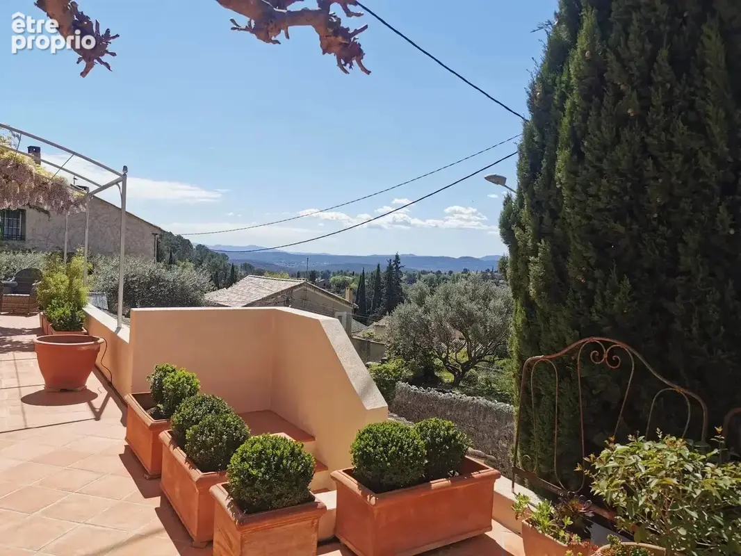 Villa t3 avec 2 cabanons amenages cotignac - photo 2
