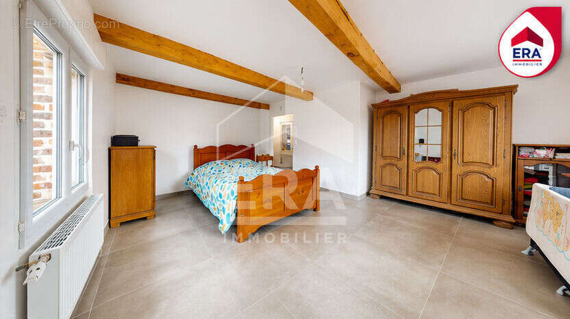 Grands volumes, grands projets : maison 5 chambres + dépendances aménageables - photo 6