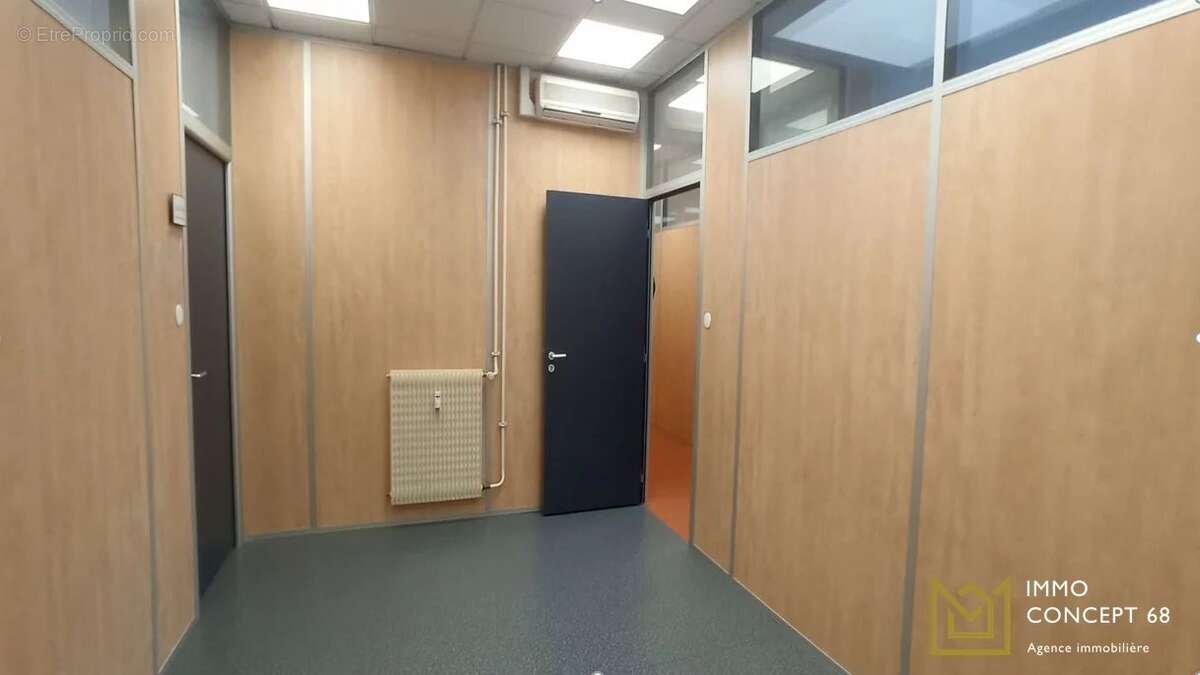 Commerce à HORBOURG-WIHR