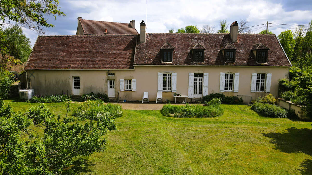 Maison à TANNAY