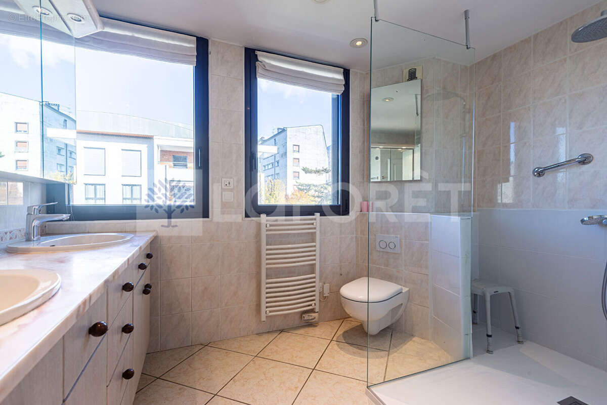 Laforet immobilier - "gaura" - annecy - secteur parmelan / triangle d'or - appartement t3 de 111.63m2 - cave - possibilité garag - photo 11