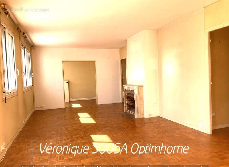 Appartement à MAREIL-MARLY