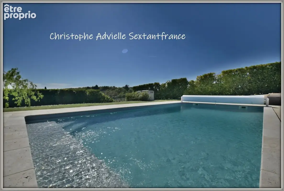 Belle contemporaine, 4 chambres, 2 salles d'eau, double garage, piscine sur 5118 M2 - photo 17