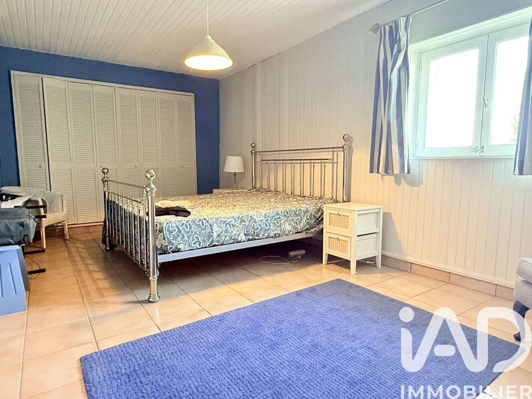 Maison 160 m² à Arthenac  - photo 8
