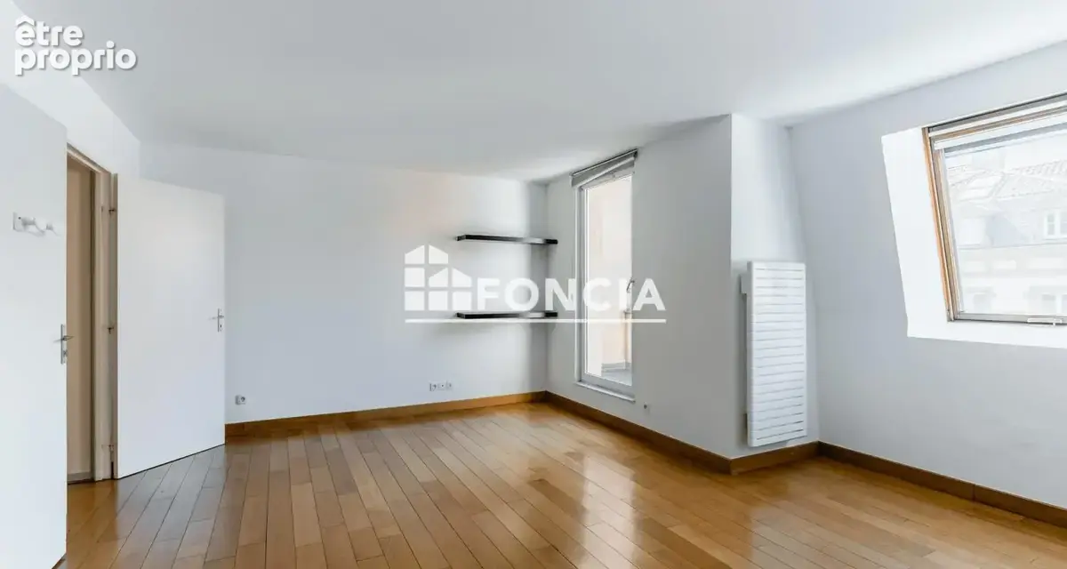 Dans le coeur de Metz - F5 de 172M2 avec terrasse et vue unique + parking - photo 11