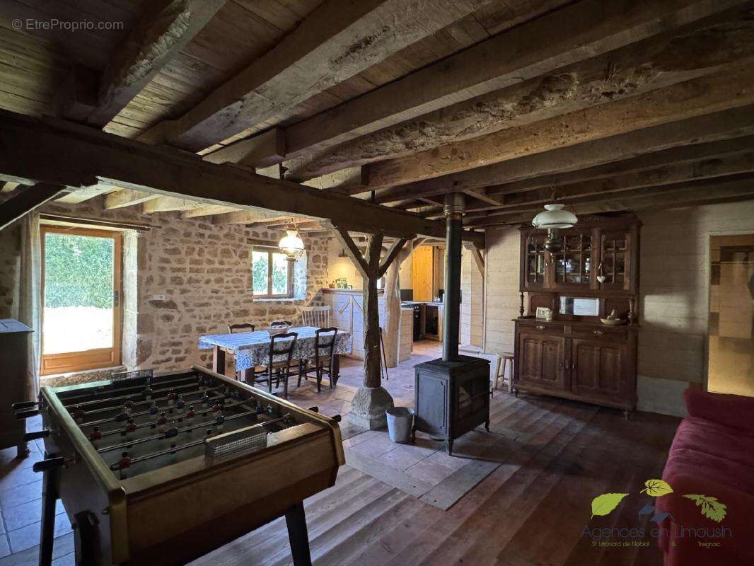 Maison à LACELLE