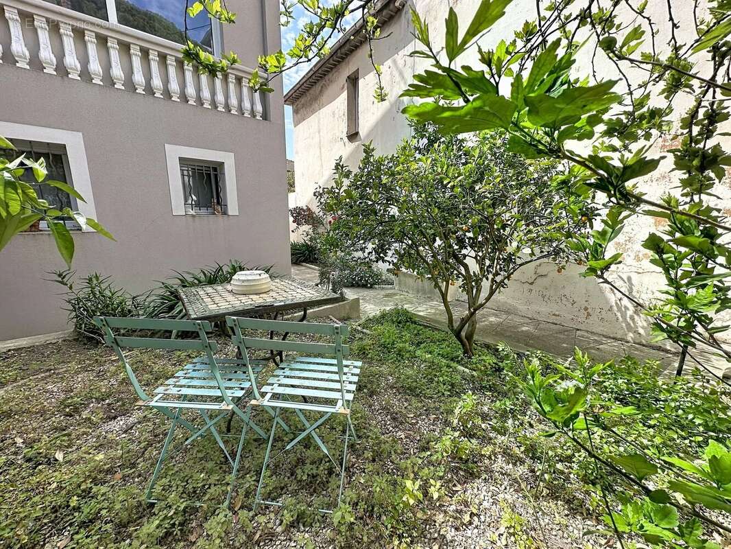 Maison à VALLAURIS