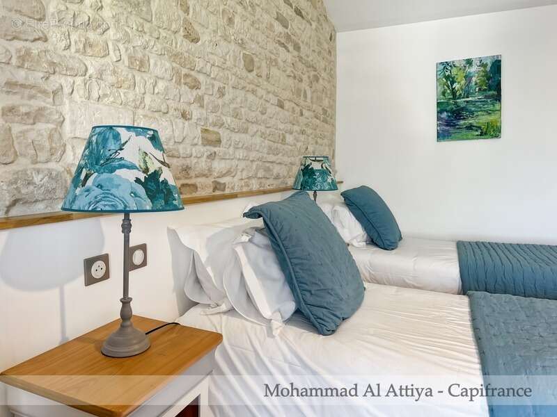 Magnifique propriété familiale avec gîte, studio et piscine à quelques minutes de La Rochelle (17) - photo 17