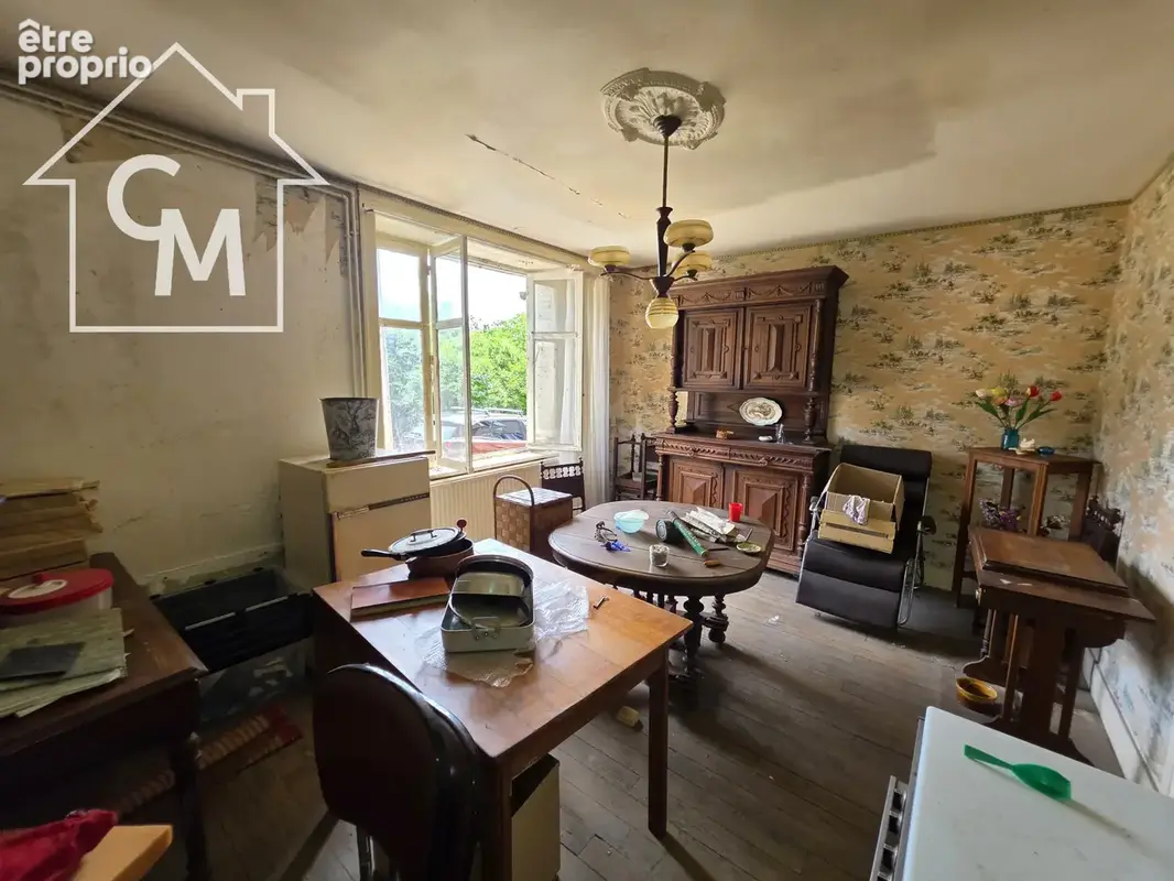 Maison de campagne à rénover avec dépendances et terrain de plus d'un hectare - photo 5