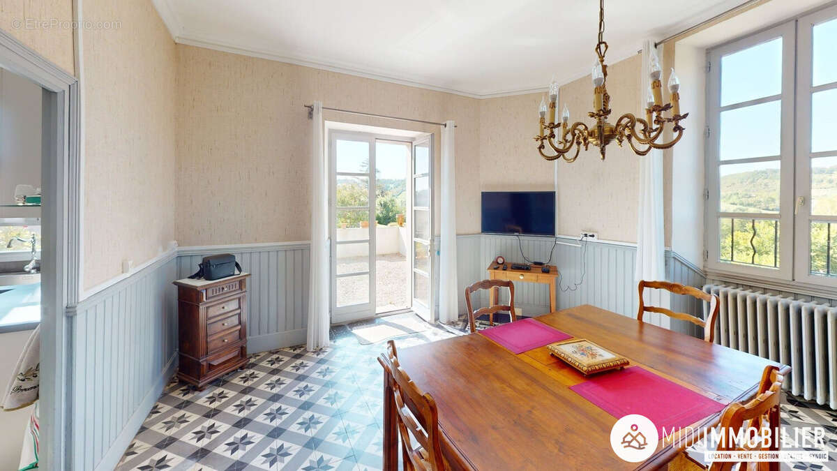 Maison à CORDES-SUR-CIEL