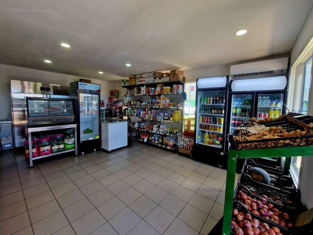 Autre à SAINTE-SUZANNE