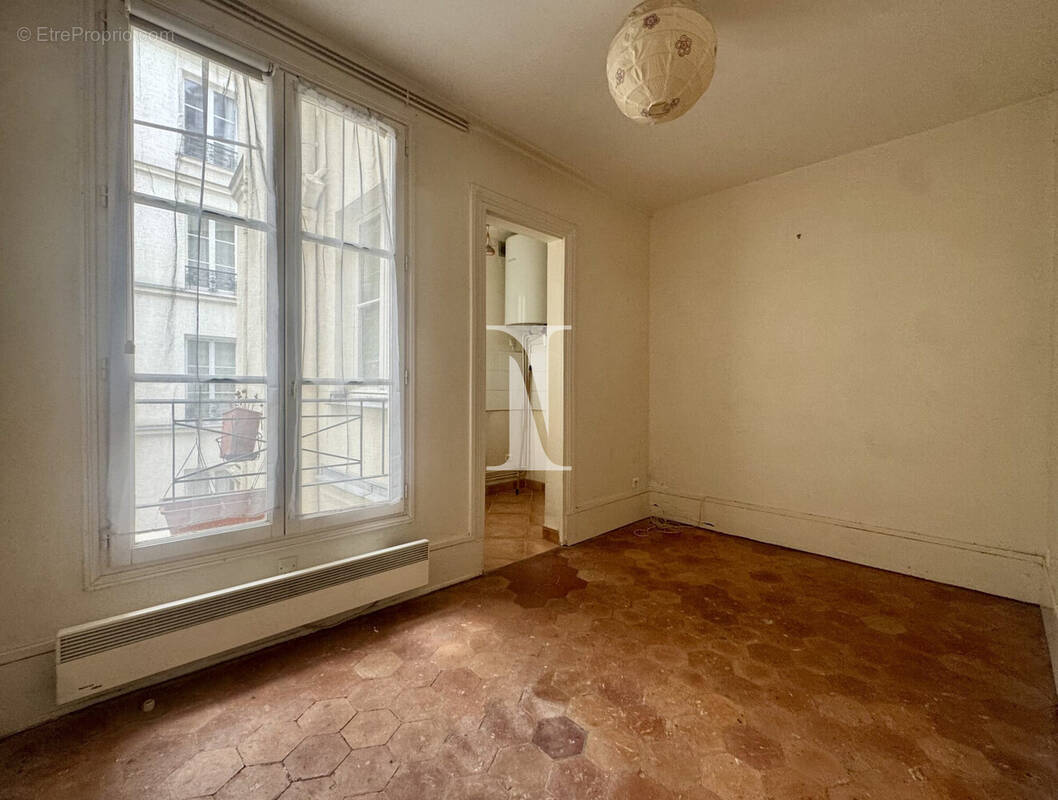Appartement à PARIS-5E
