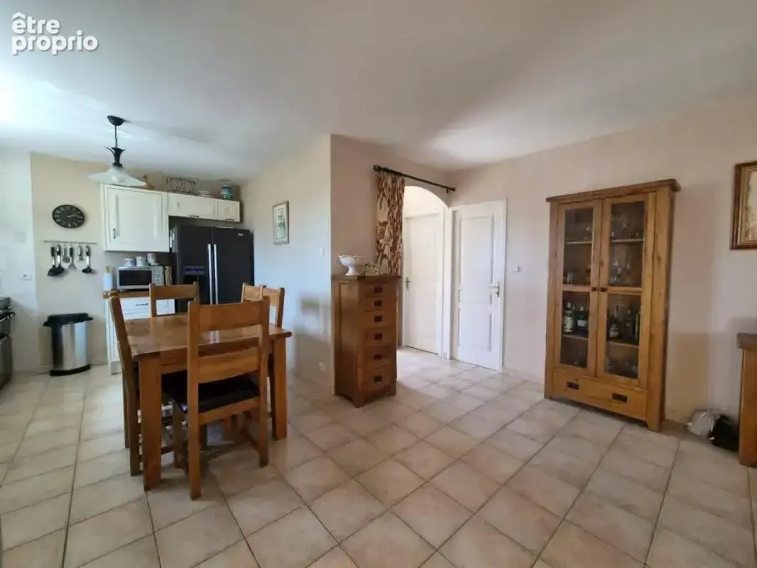 Maison de 4 pièces de 100 m² à Cuxac-Cabardès - photo 5