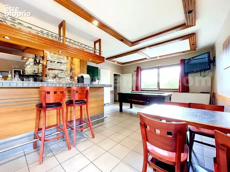 fond_commerce_brenthonne_brasserie_les_terrasses__restaurant_opportunité_suisse_genève_chamonix_annecy_mont-blanc_frontière_genève_rendement_cuisine_traditionnelle_française_appartement