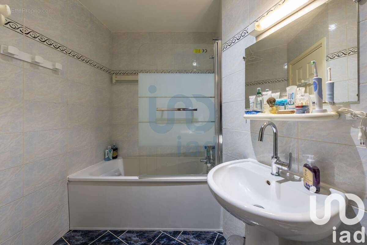 Photo 9 - Appartement à MOISSY-CRAMAYEL