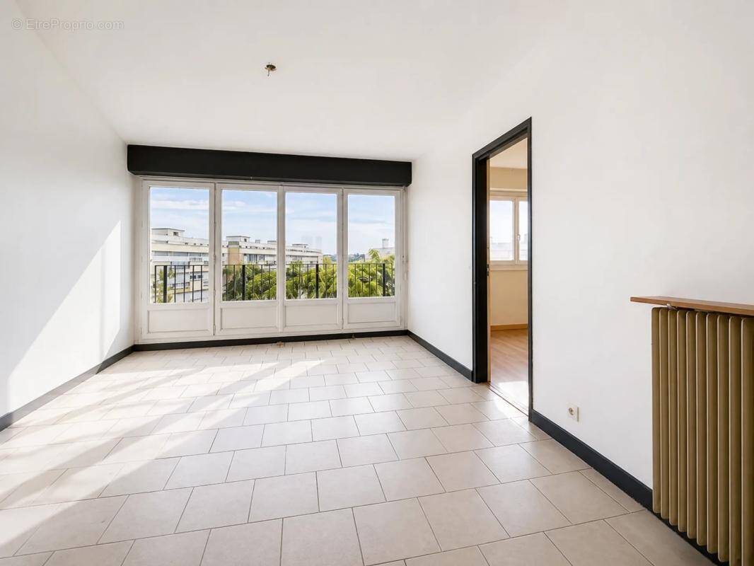 Appartement à YERRES